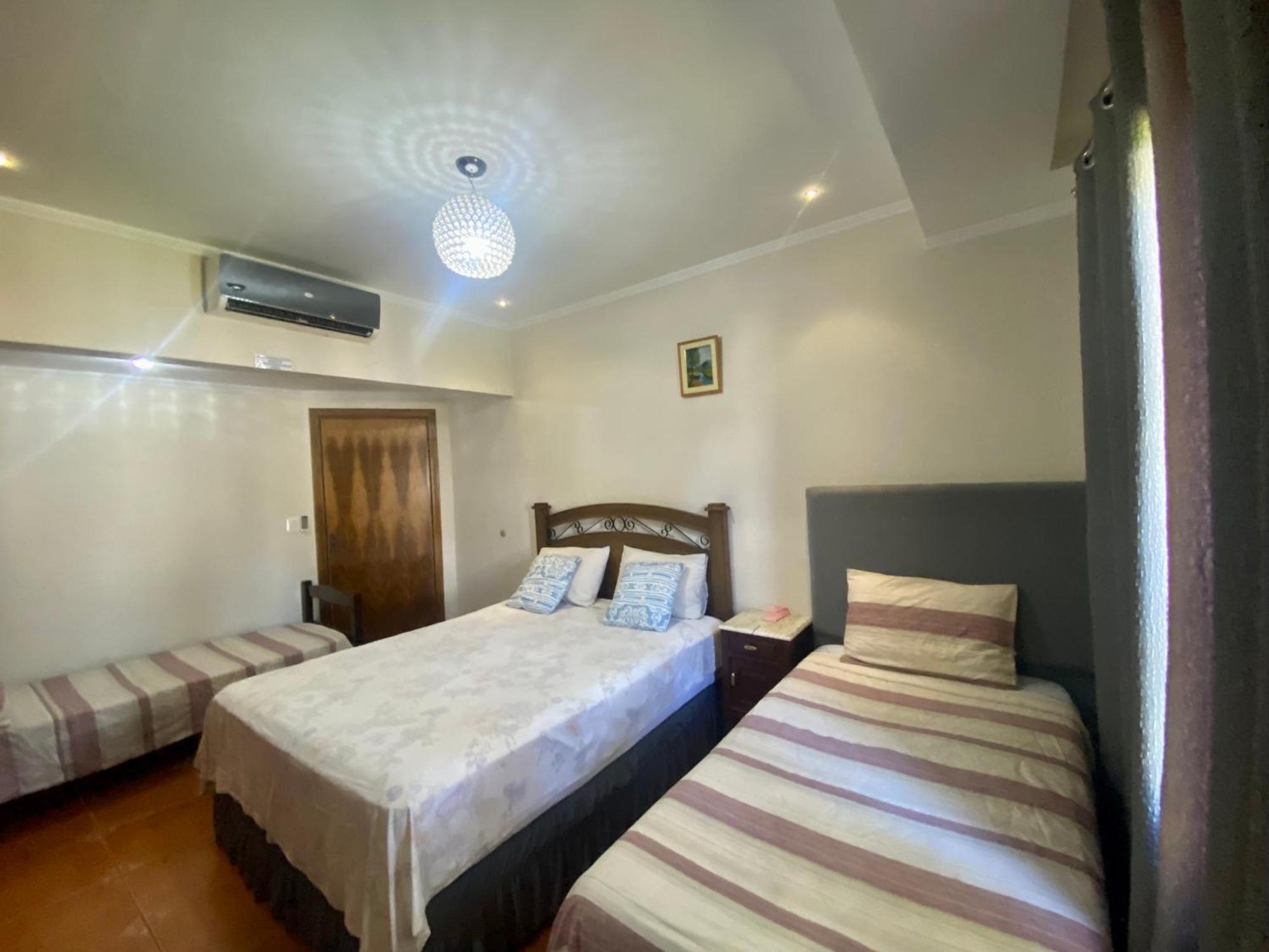 Moderna Y Unica Casa Independiente Con Jardin Y Estacionamiento Ciudad del Este Ngoại thất bức ảnh